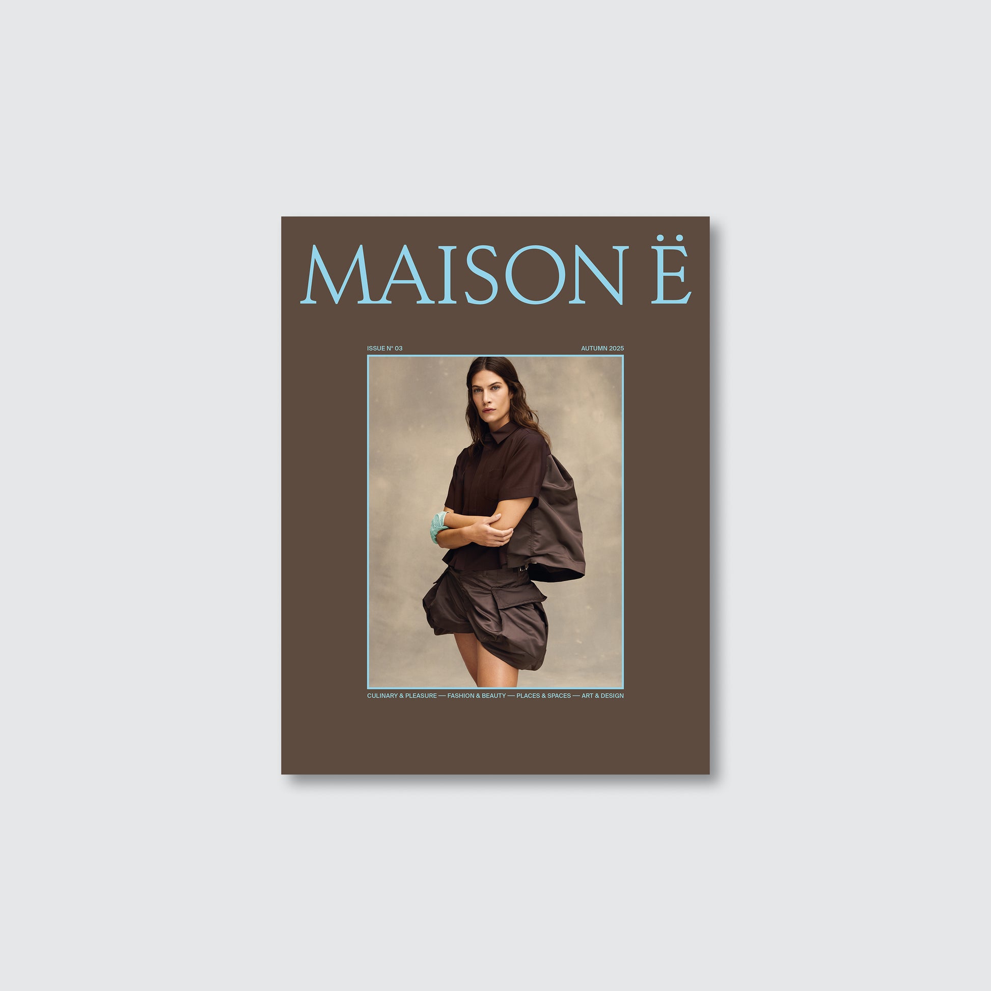 Maison E Issue 03 Produktabbildung Female